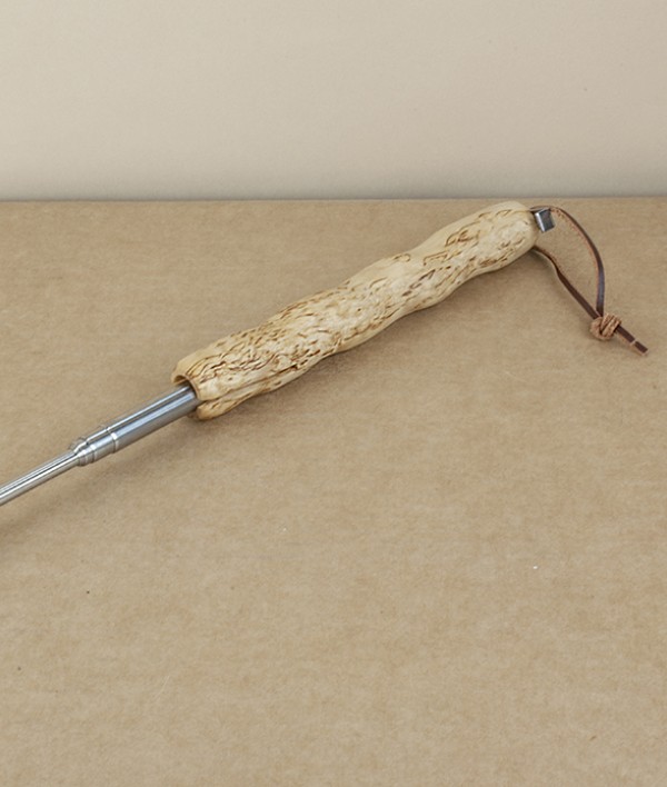Finnish curly birch retractable toasting fork