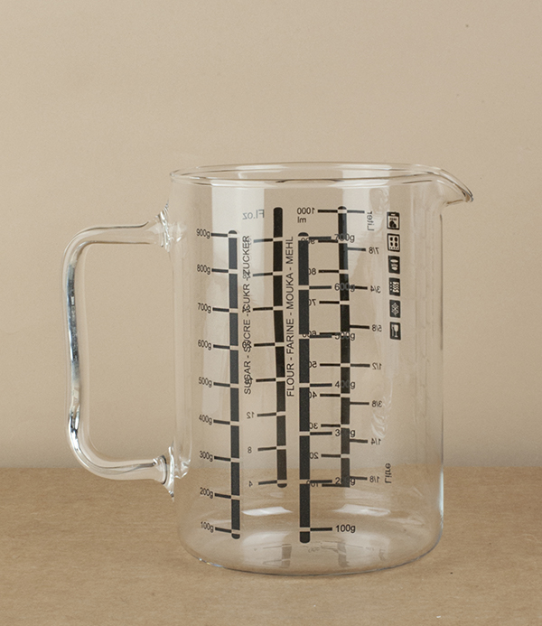 Laboratory glass measuring jug, 1l