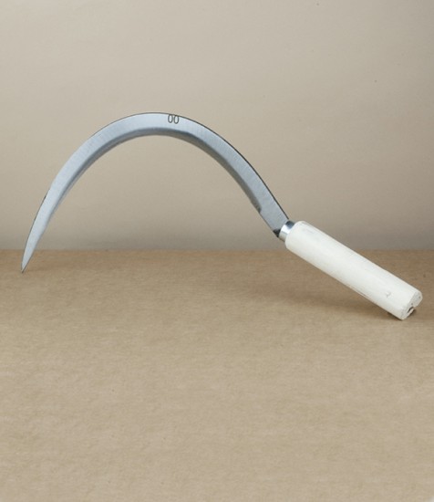 Spanish lightweight serrated sickle