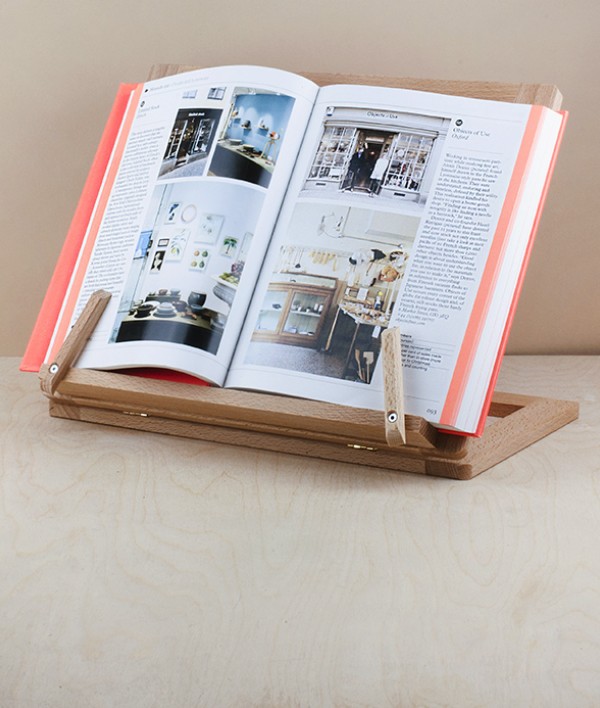 German beech wood folding book stand