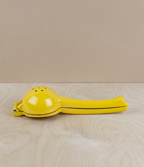 Cast aluminium lemon juicer