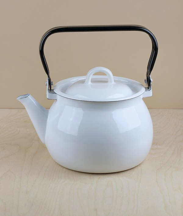 Ukrainian enamel kettles, 2 litres
