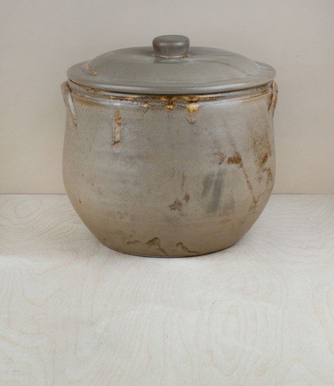 Portuguese terracotta large soup pot with lid