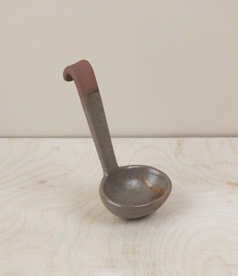 Portuguese terracotta sauce ladle, Honey