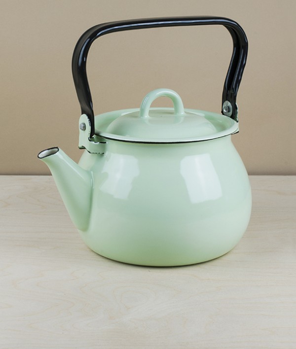 Ukrainian enamel kettles, 2 litres