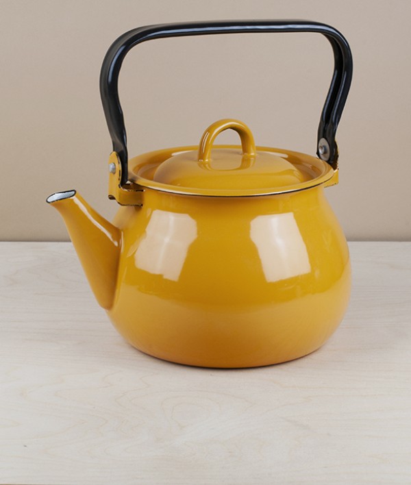 Ukrainian enamel kettles, 2 litres