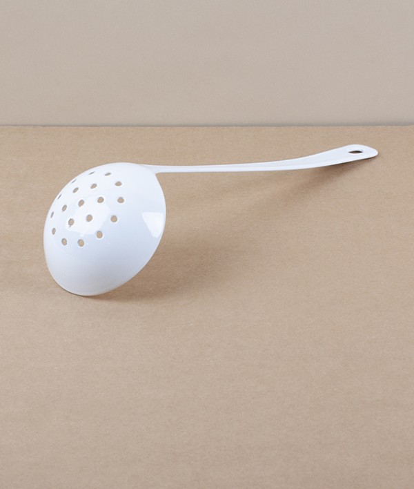 Japanese enamel draining ladle