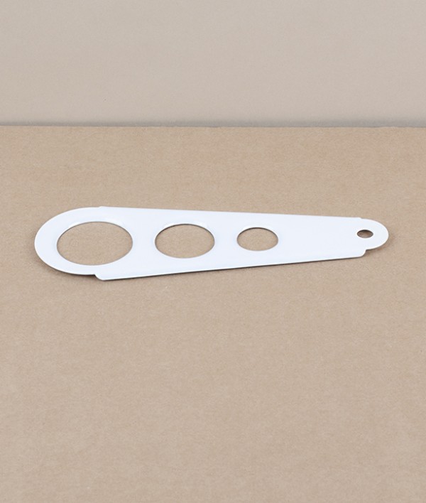 Japanese enamel noodle and spaghetti portioner