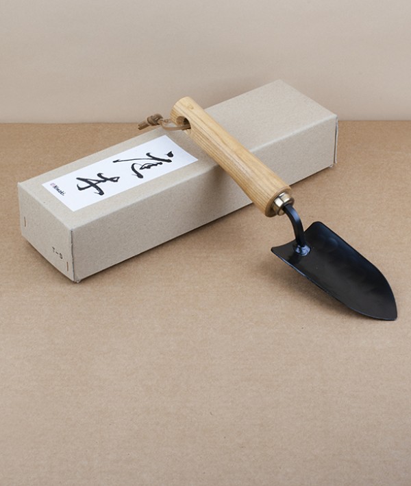 Hand forged Japanese potting trowels