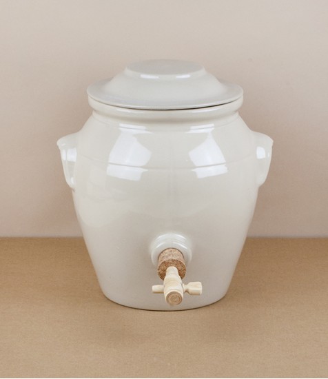 French vinegar pot or pot vinaigre