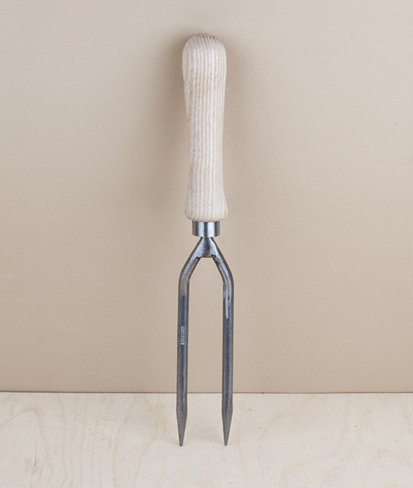 Sneeboer Hand-Forged Two-Tined Weeder