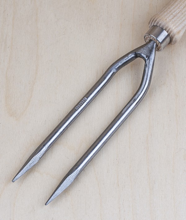 Sneeboer Hand-Forged Two-Tined Weeder