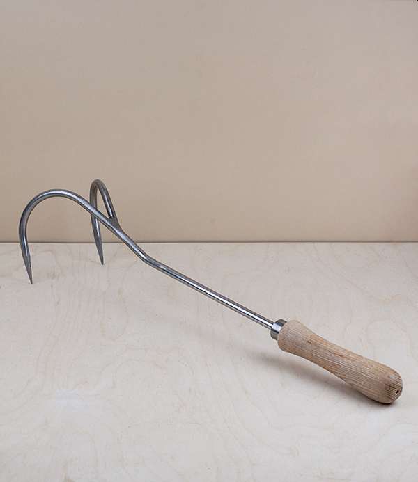 Sneeboer Hand cultivator, 2 tines