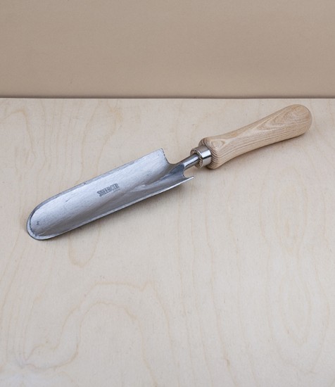 Sneeboer Hand-Forged 'Great Dixter' Trowel