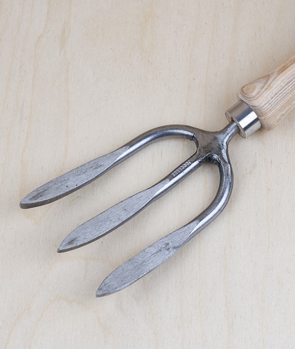 Sneeboer Hand-Forged Stainless Weeding Fork