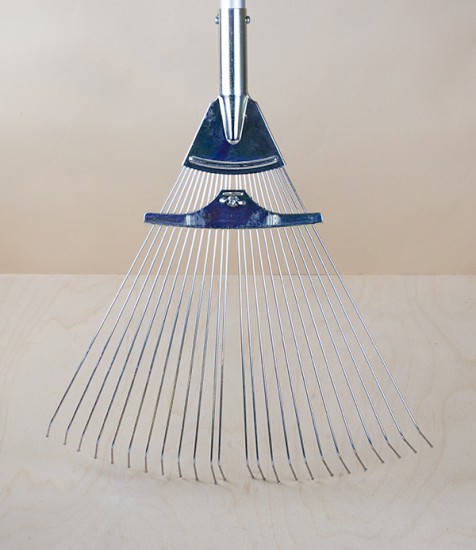 Japanese Extending Leaf Rake