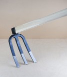 Long handled Sanbon Kuwa forked hoe