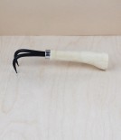 Ne-kaki, 2 tined root hook