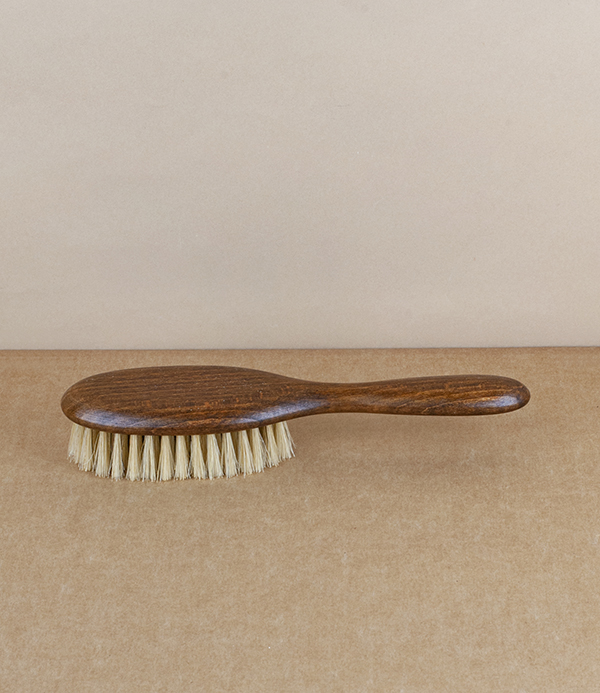 Cat brush, beech wood & bristle