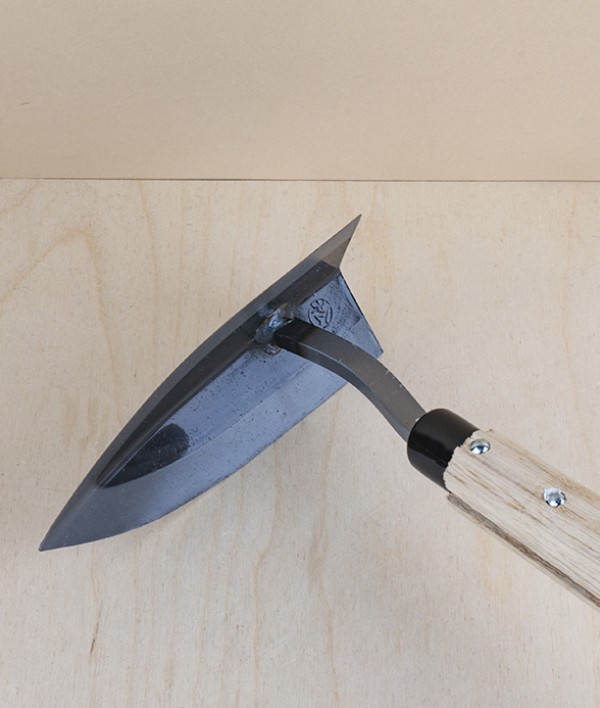 Ryōba kama, Japanese pick-hoe