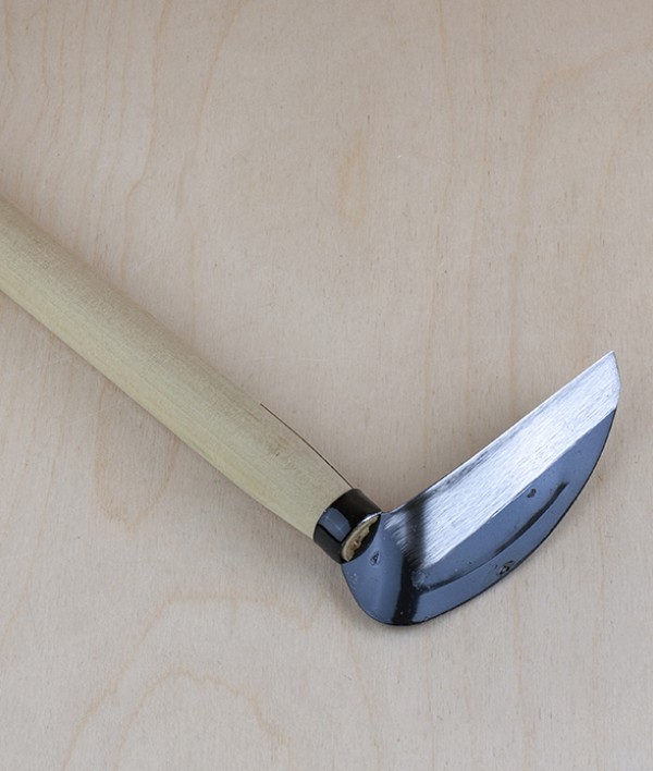 Left-handed kogama, a small sickle hoe