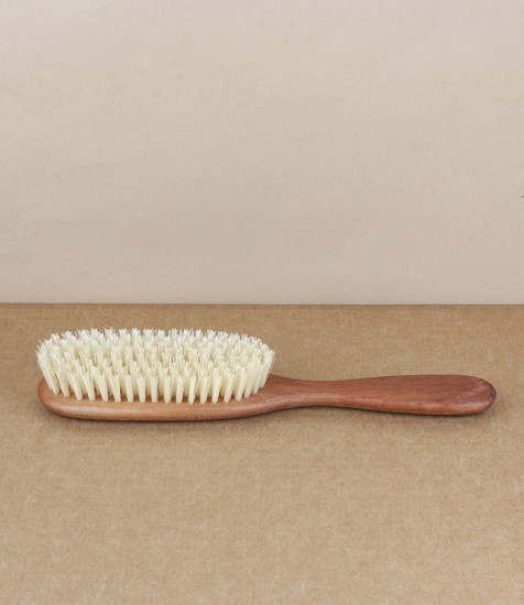 Hairbrush, pear wood, light bristle