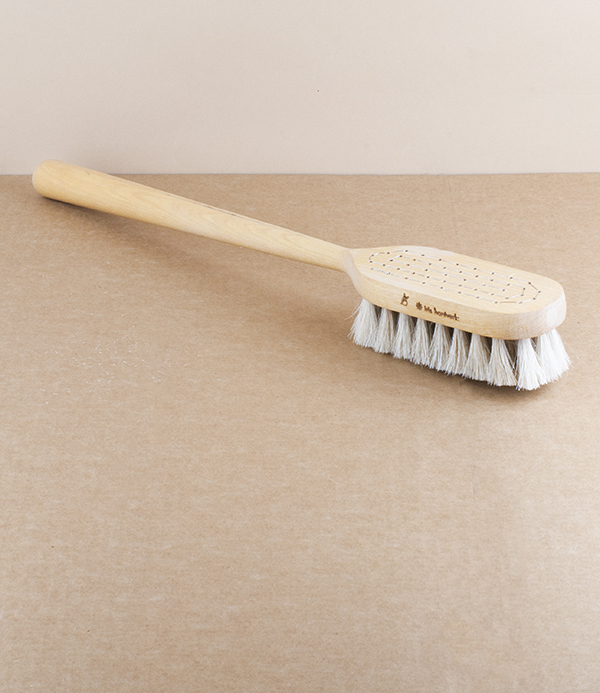 Swedish body brush, for dry use