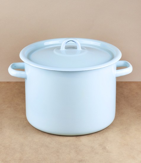 Ukrainian enamel casserole 5.5l, light blue