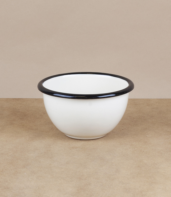 Ukrainian enamel bowl, 10cm, cream