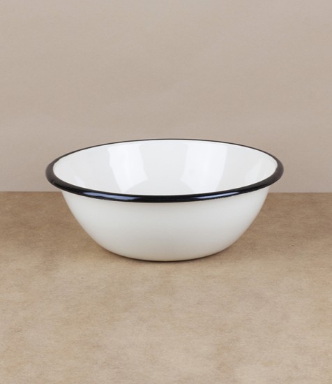 Ukrainian enamel bowl, 15cm, cream