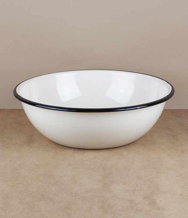 Ukrainian enamel bowl, 24cm, cream