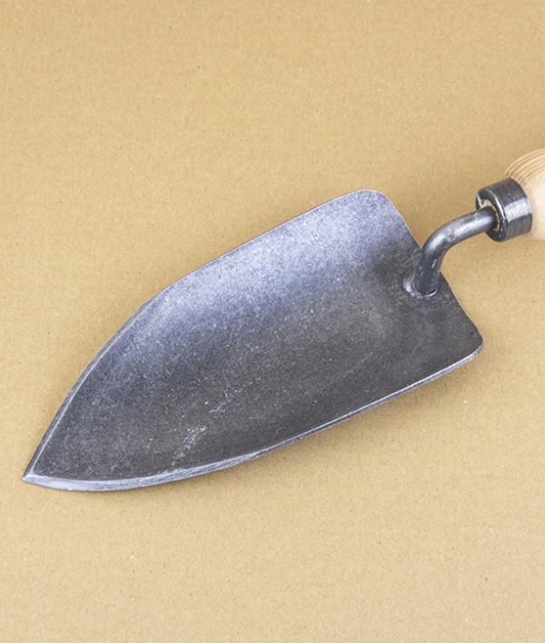 Krumpholz standard hand trowel