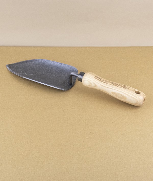 Krumpholz standard hand trowel