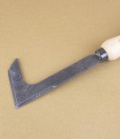 Krumpholz ash-handled weeding tool