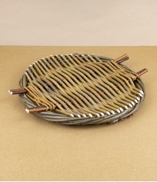 Worcestershire willow tension tray / trivet