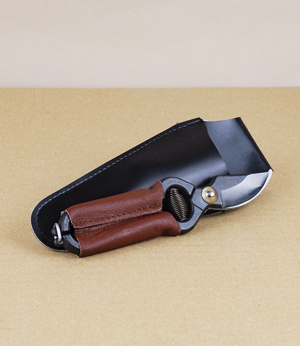Japanese leather-handled mini secateurs